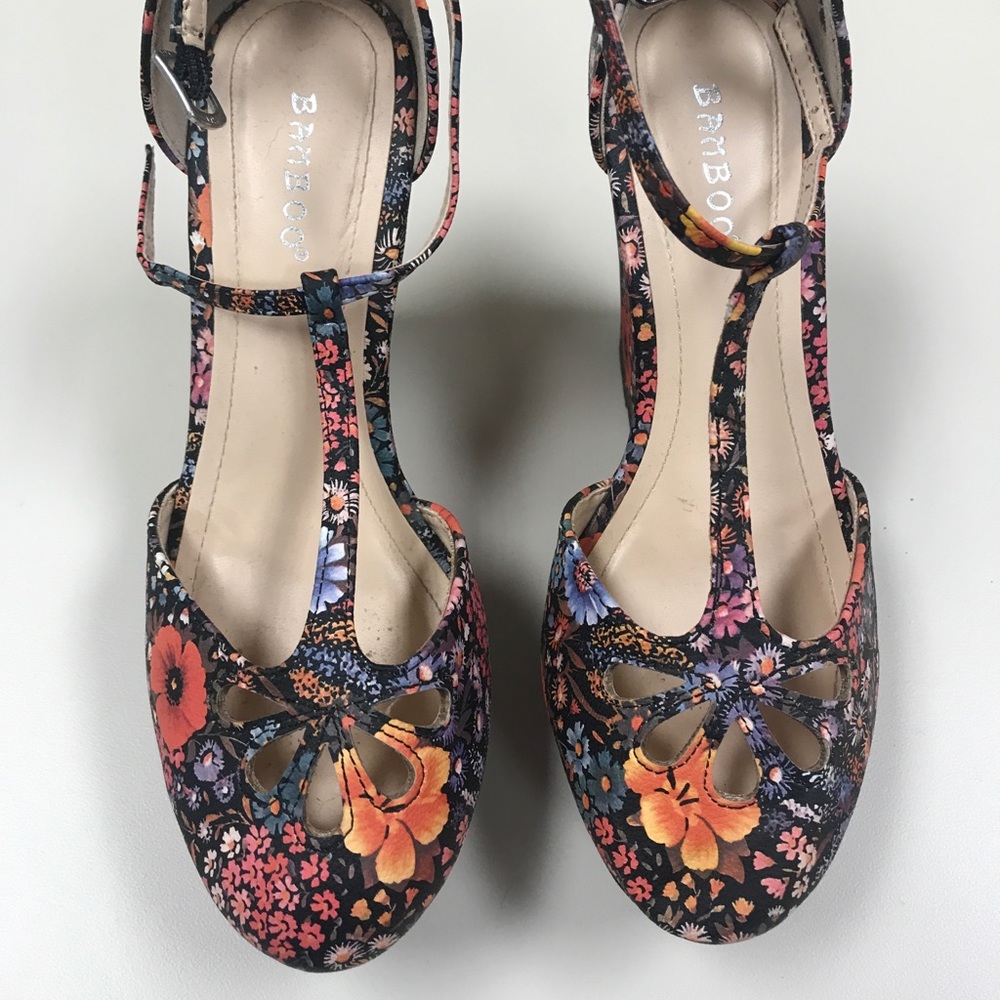 Mod Cloth (Bamboo) floral retro t-strap wedges
